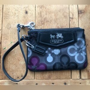 Coach Wristlet (outlet) EUC